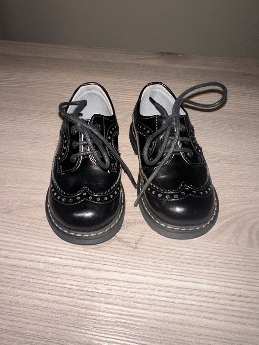 Детски обувки от естествена италианска кожа