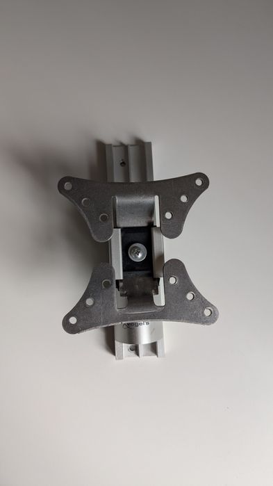 Подвижна стойка за телевизор Vogel's