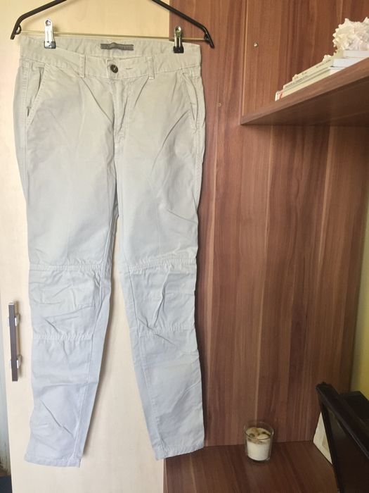 pantaloni cu talie inalta Zara