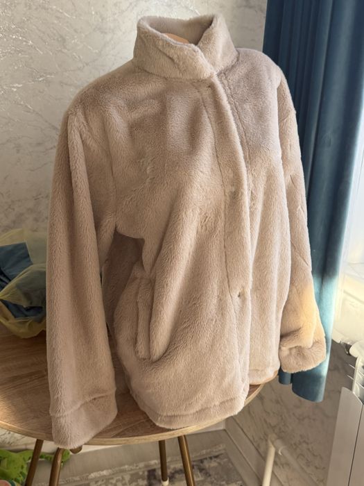 Продам куртки бу