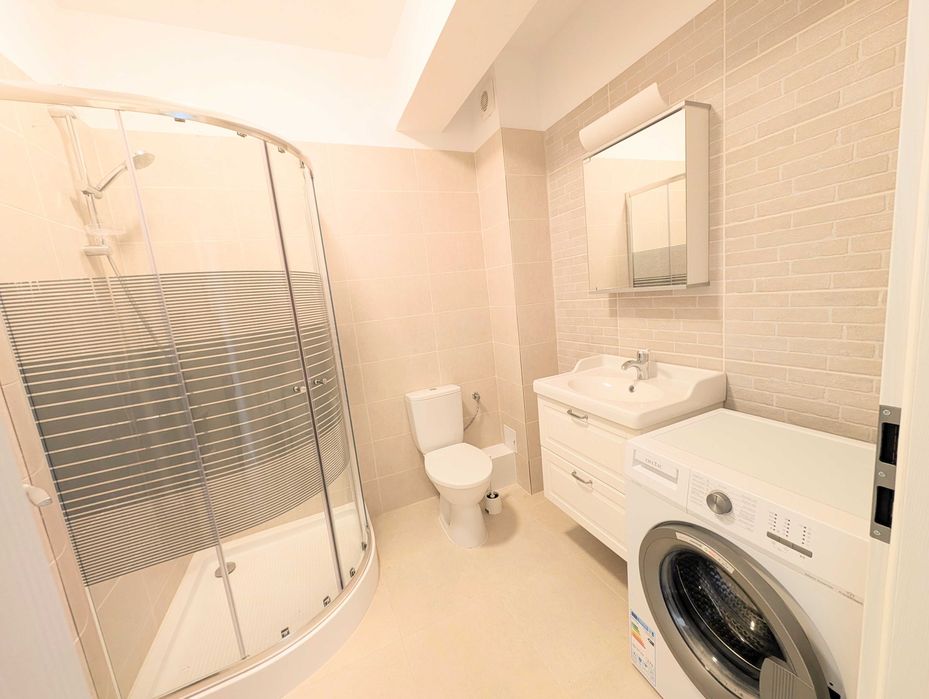 Inchiriez garsoniera Residential Apusului 1 prima inchiriere