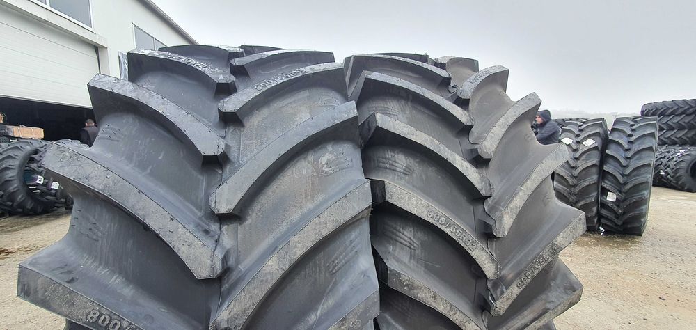 cauciucuri  800/65R32 ramforsate radial de la OZKA pentru combina
