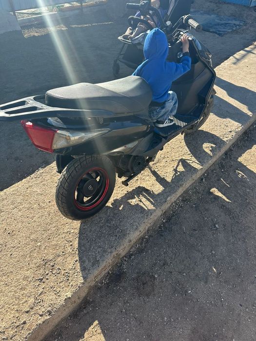 Мопед м8 165 куб