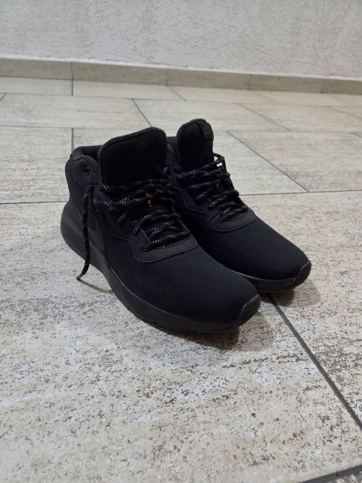 Adidași nike, timberland