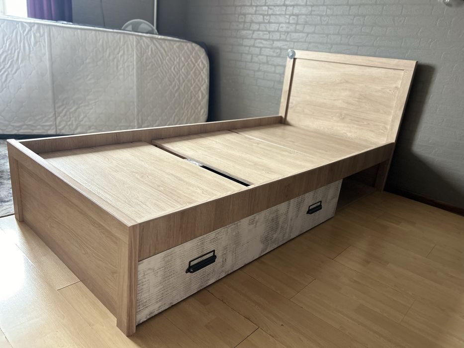 Продам подростковую кровать