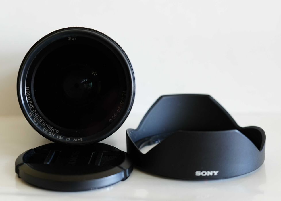 Обектив Sony FE, 24-50mm, f/2.8 G, в гаранция