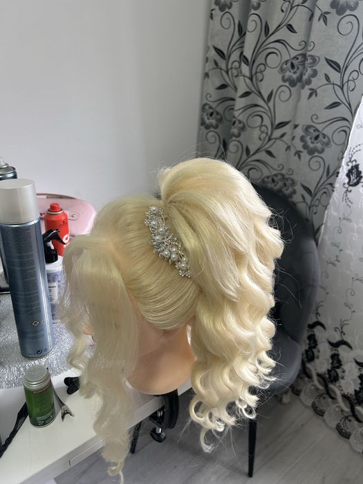 Cap manechin blond pentru coafat