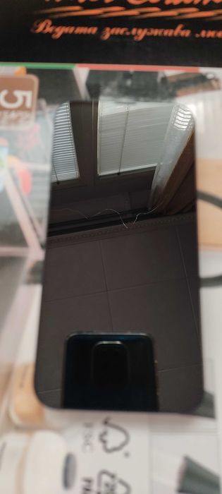 iPhone 13 black midnight 128gb