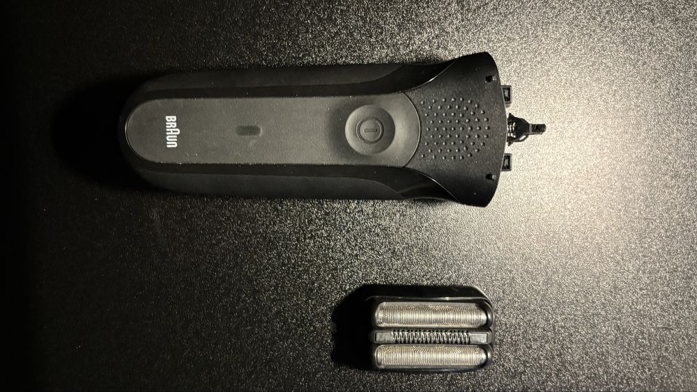 Aparat de ras BRAUN Series 3 300S, acumulator, autonomie 30 min, negru