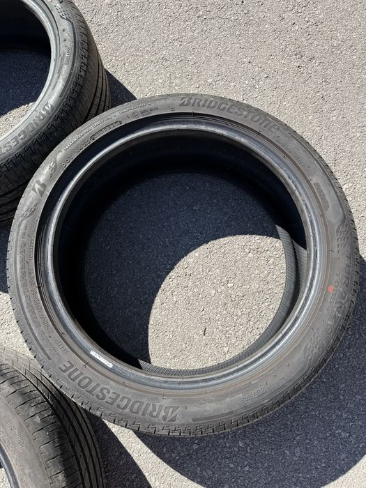 4 бр. Bridgestone Turanza t005 летни гуми 215/45 R18
