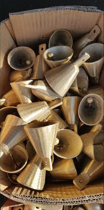 Clopotei alamă 5 cm noi 23 de lei bucata