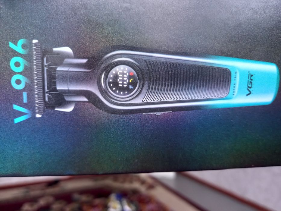 Соч оладиган машинка сотилади. Янги 150 минг срочна.СМС ёзинг