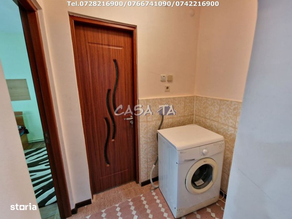 Apartament 3 camere, situat in Targu Jiu, Str. G-ral Christian Tell