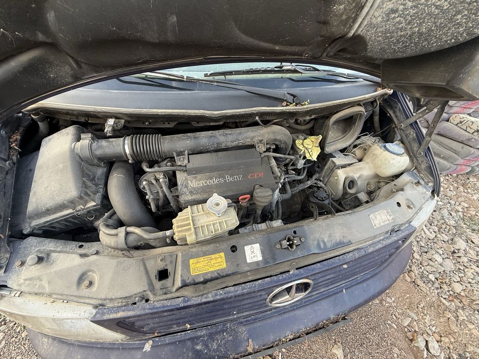 Бус Mercedes-Benz V 200 CDI 2.2 100 ph на части