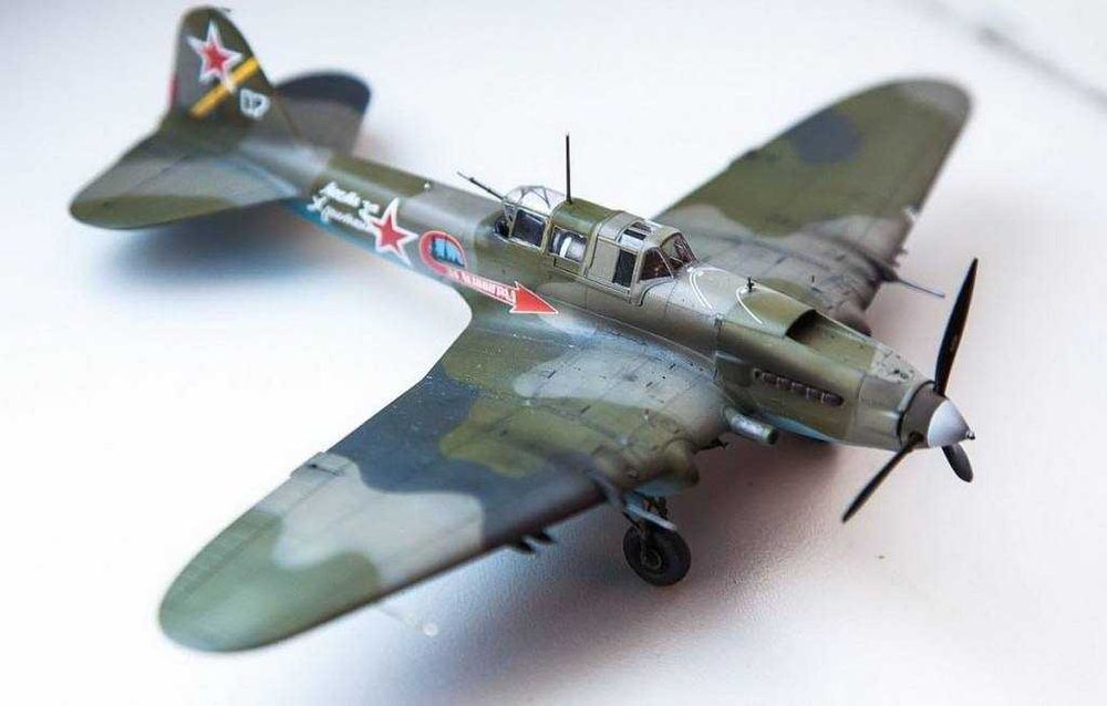 Сборная модель самолета Ил-2 М3 (Восточный Экспресс, 1:72)
