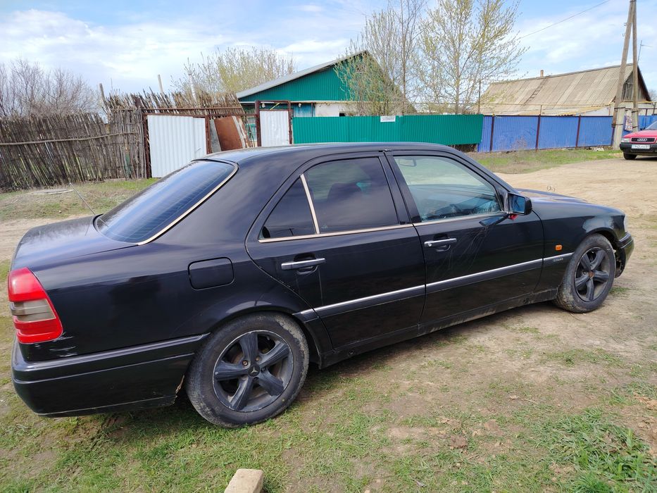 Продам мерседес с 200 w202