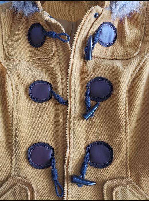 Жълто Палто с качулка