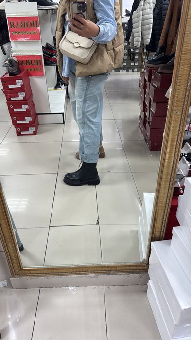 Зимни ботинка 38 размер