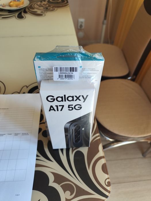Samsung A17 5G неразпечатан+външна батерия 10 000 м.ч.