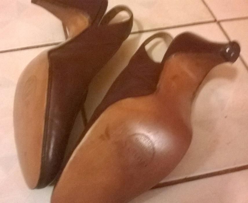 Pantofi decupati piele GUBAN noi