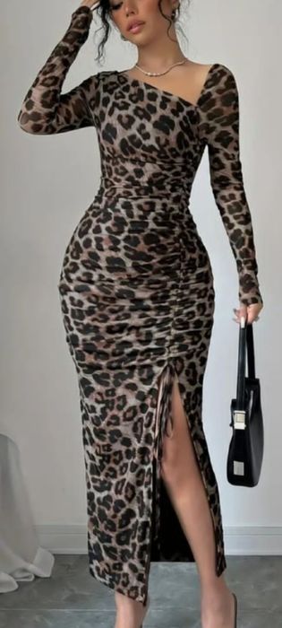 Платья, сумочки, красивые, 46,размер