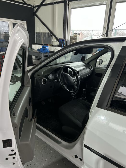 Dacia Logan 2007, 1.4 MPI+GPL