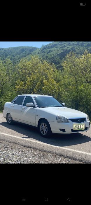 Приора сатылады срочно