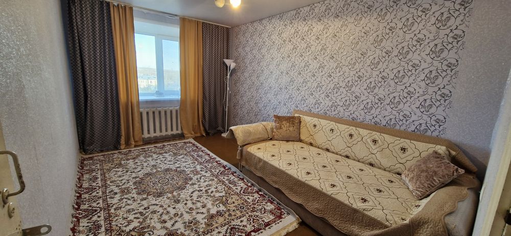 Продам квартиру 4 х комнатную