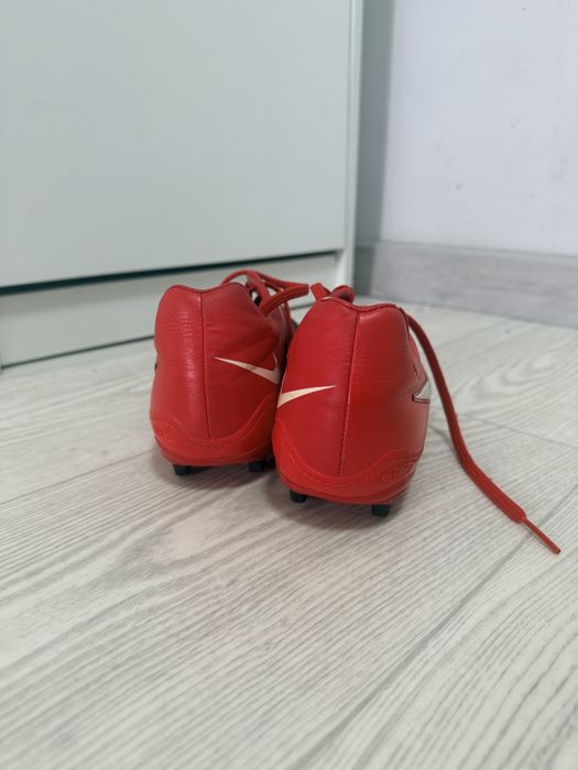 Бутсы Nike. Футбол.