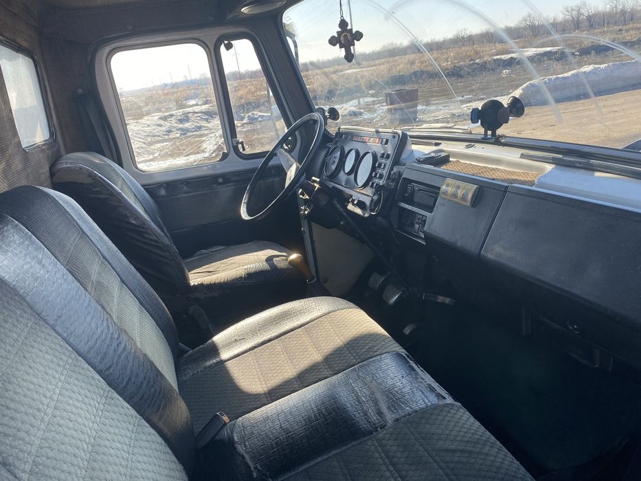 Продам зил бычок эвакуатор