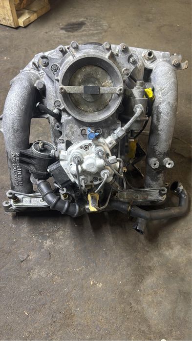 Прлдается краб 2х литровый мерседес 124