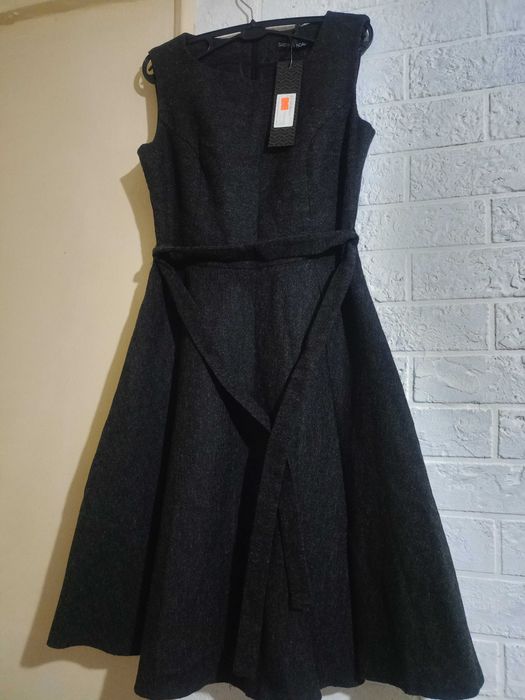 Платье теплое черное