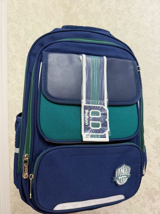 Продам школьные рюкзаки для девочек и мальчиков