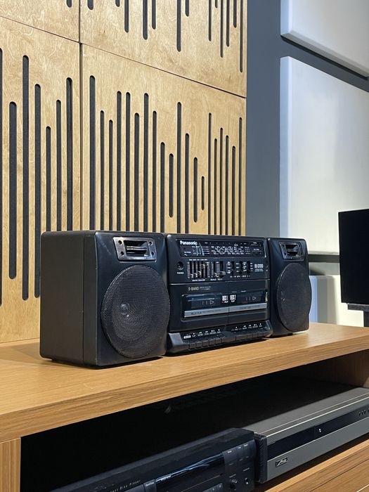 Radio casetofon boombox panasonic restaurat perfect functional
