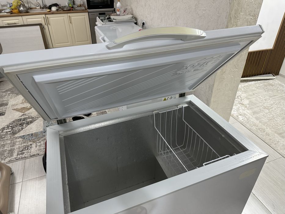 Продаю морозильник в отличном состоянии.