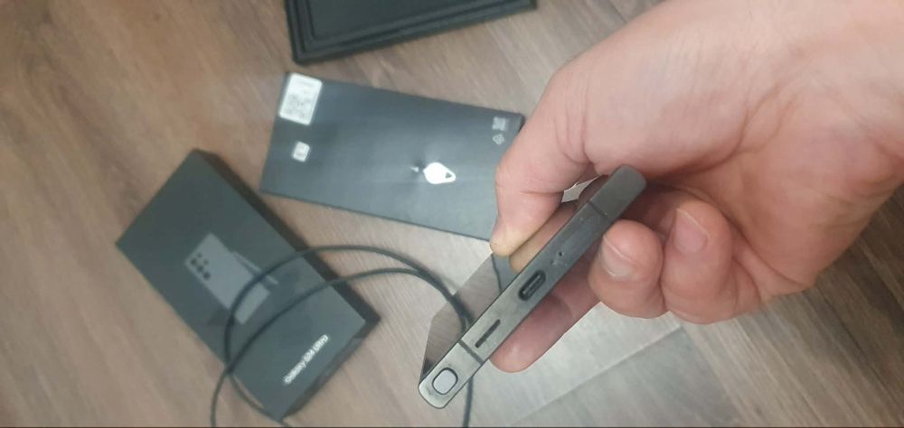 Samsung S24 Ultra 256 Titanium Black