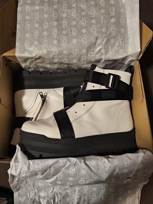 Botine/cizme UGG platform din piele sid, alb fildes -40