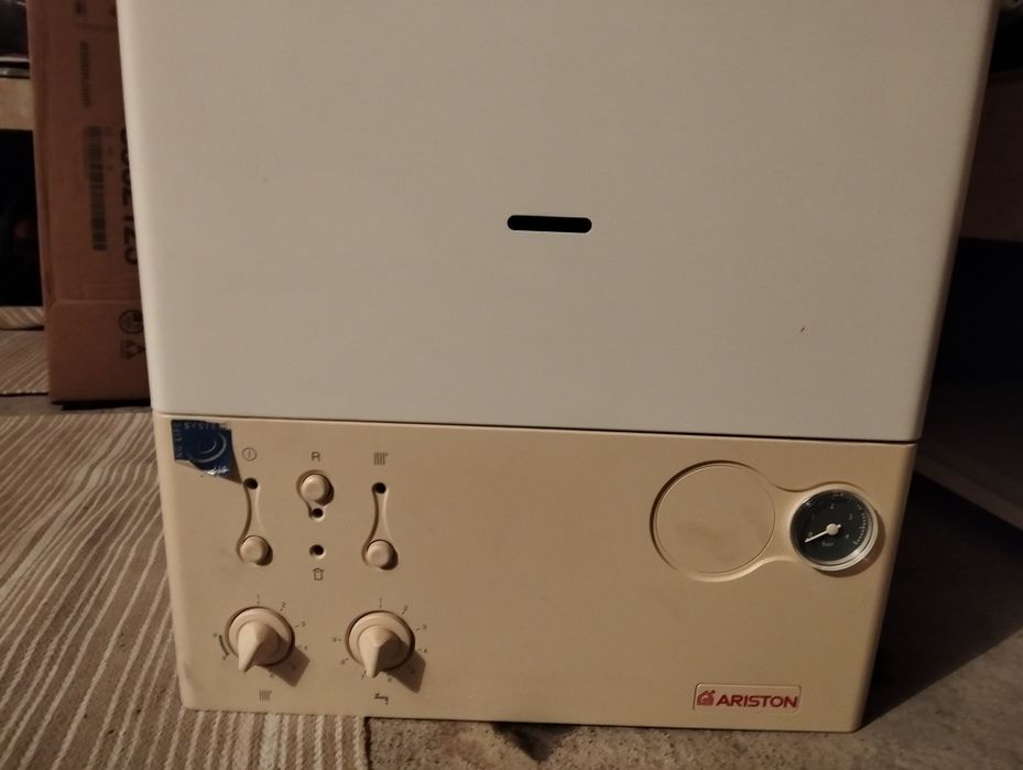 Centrala termica Ariston