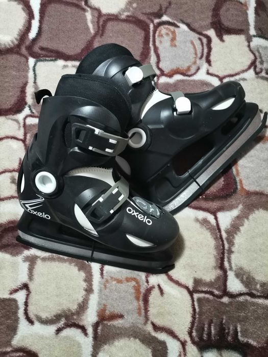 Patine pt gheață Oxelo