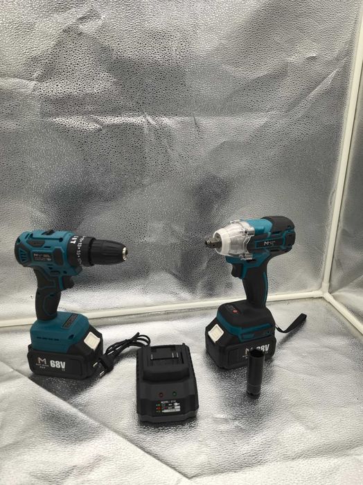 Set scule Matrixx, 2 piese, Brushless, 68V, cu 2 acumulatori – 399 lei