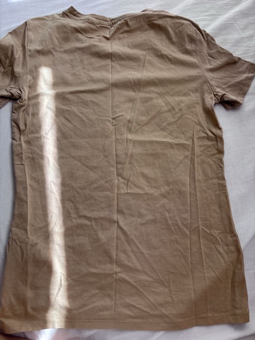 Чисто нова тениска GUESS