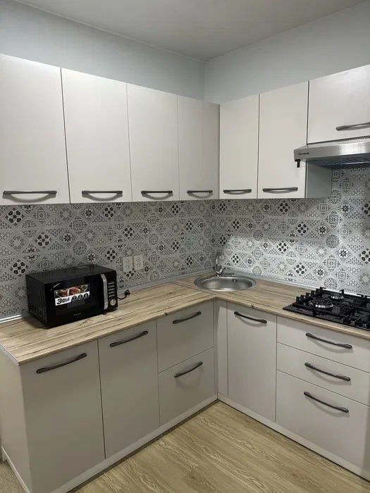 Сдается квартира  на Ц-4 
#Ориентир -Шедевр Корзинка
#Город - Ташкент