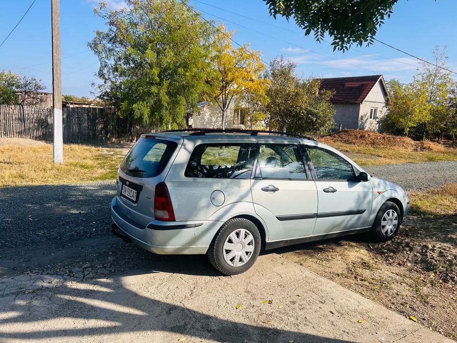 FORD Focus 2004 — imagine 3