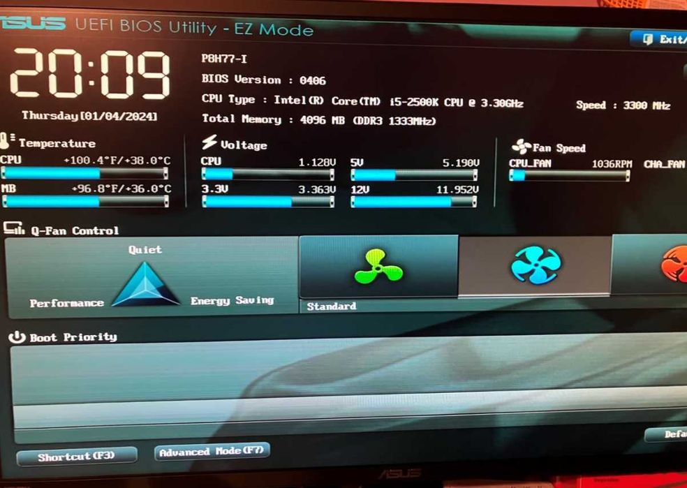 Части комплект дъно MSI H61, Intel i5 2500K,I3 4160, RAM