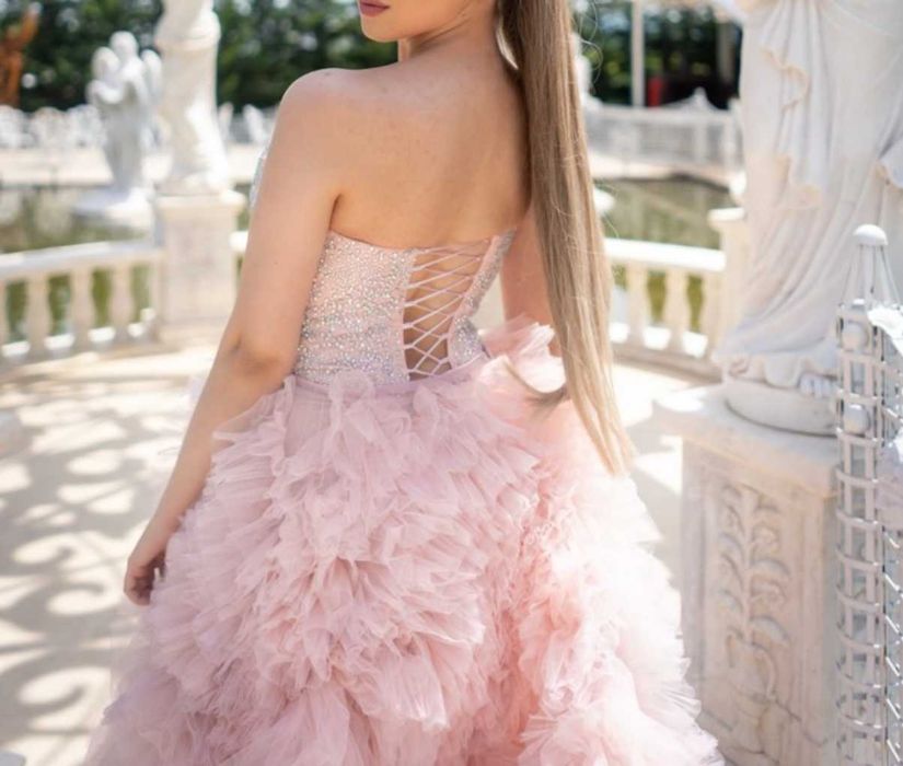 Бални рокли Стоян Радичев черна и розова