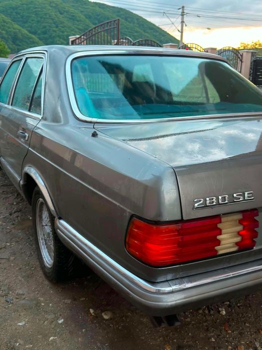 Mercedes-Benz 280 SE W126 – 1985