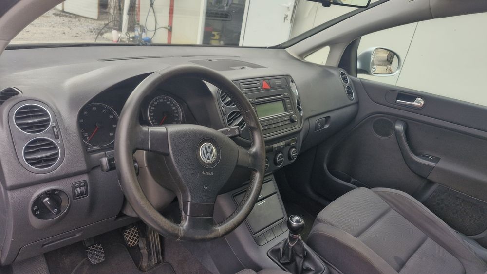 VW Golf 5 plus 1.6 FSI 115k.c на части