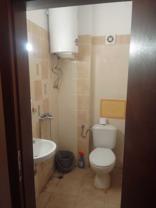 Дава се под наем Тристаен апартамент в Несебър - 100 кв.м за 306 € - Снимка #2