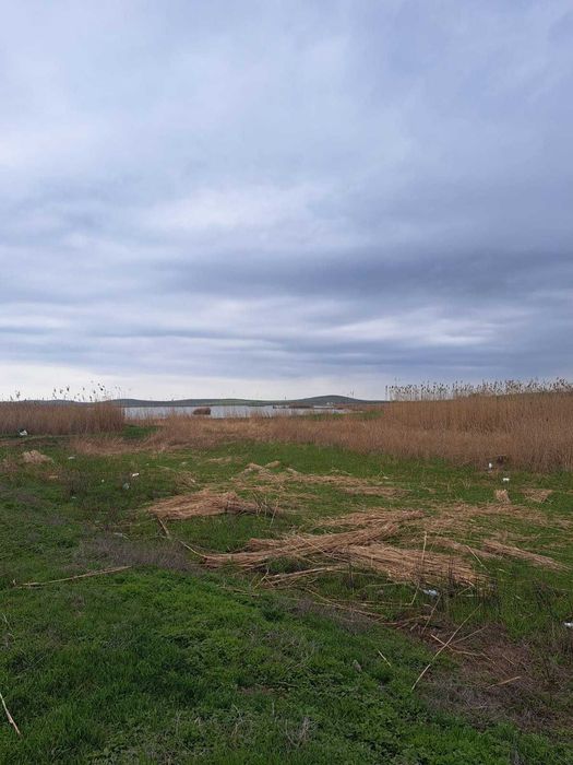 Teren intravilan 3615mp-Salcioara, jud Tulcea- deschidere la balta/lac