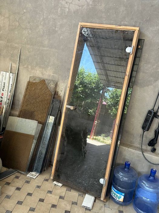 Sauna eshigi sotiladi standart